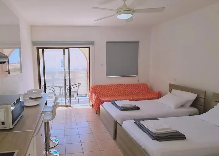 Nissi Heaven * Ayia Napa