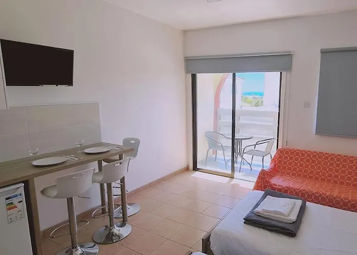 Nissi Heaven Daire Aya Napa